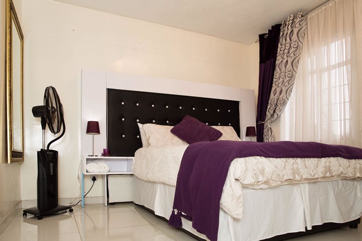Chitepo Heights Flat For Sale