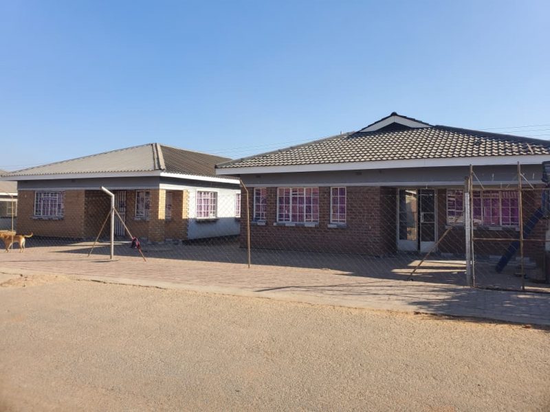 SOUTHVIEW PARK HOUSES FOR SALE