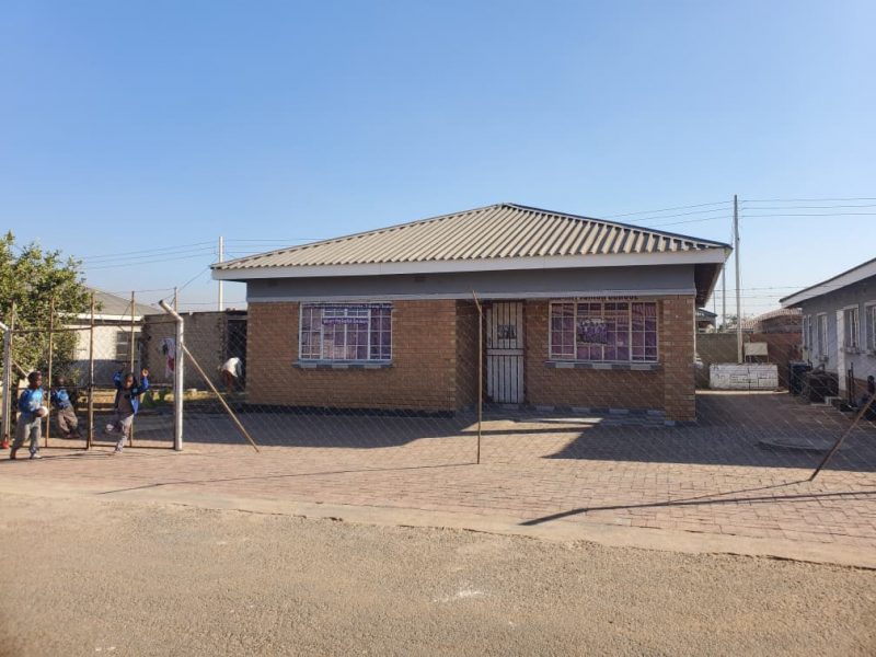 SOUTHVIEW PARK HOUSES FOR SALE
