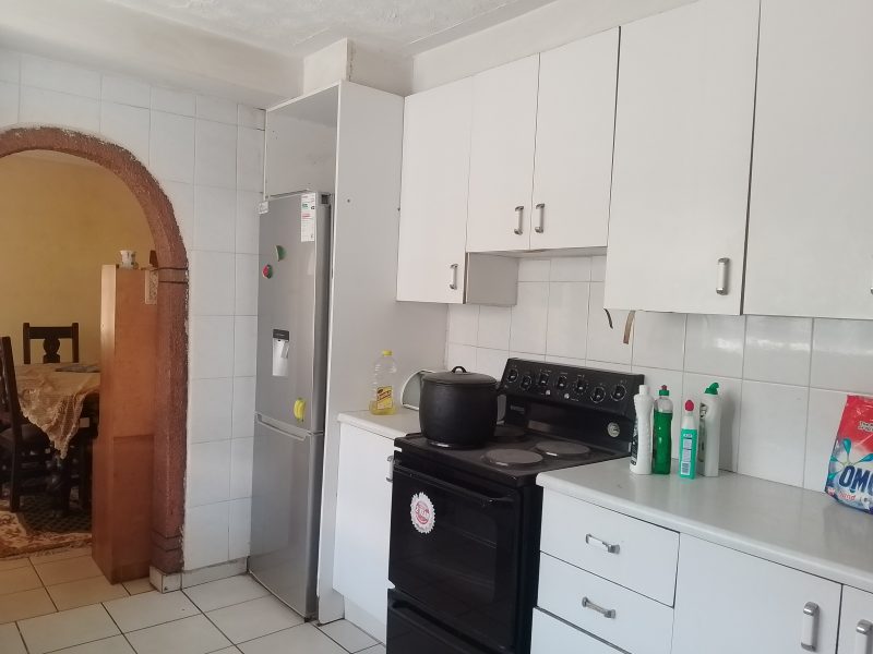 ZIMRE PARK HOUSE TO LET