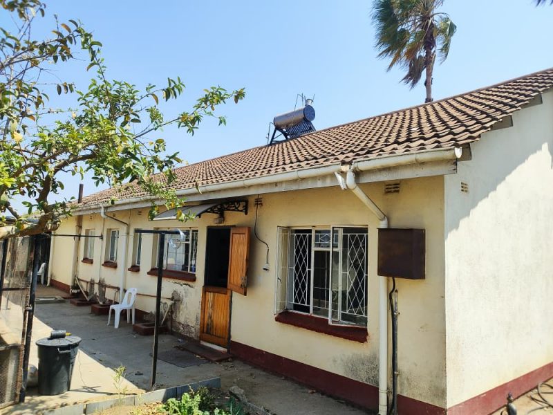 RUWA HOUSE TO LET