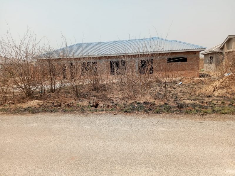 PENROSE, NYABIRA STAND FOR SALE
