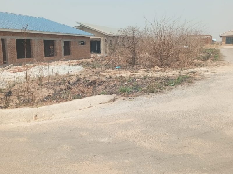 PENROSE, NYABIRA STAND FOR SALE